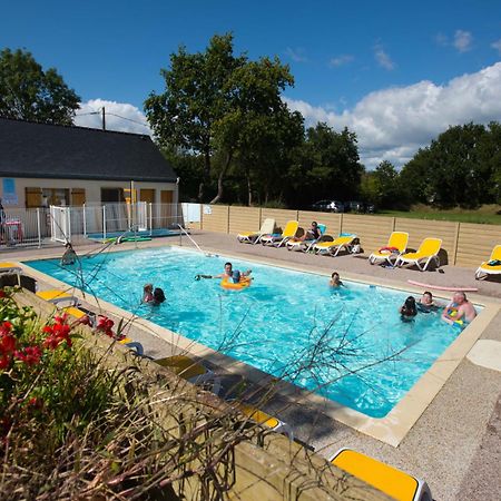 Camping De Brouel Ambon Exterior foto